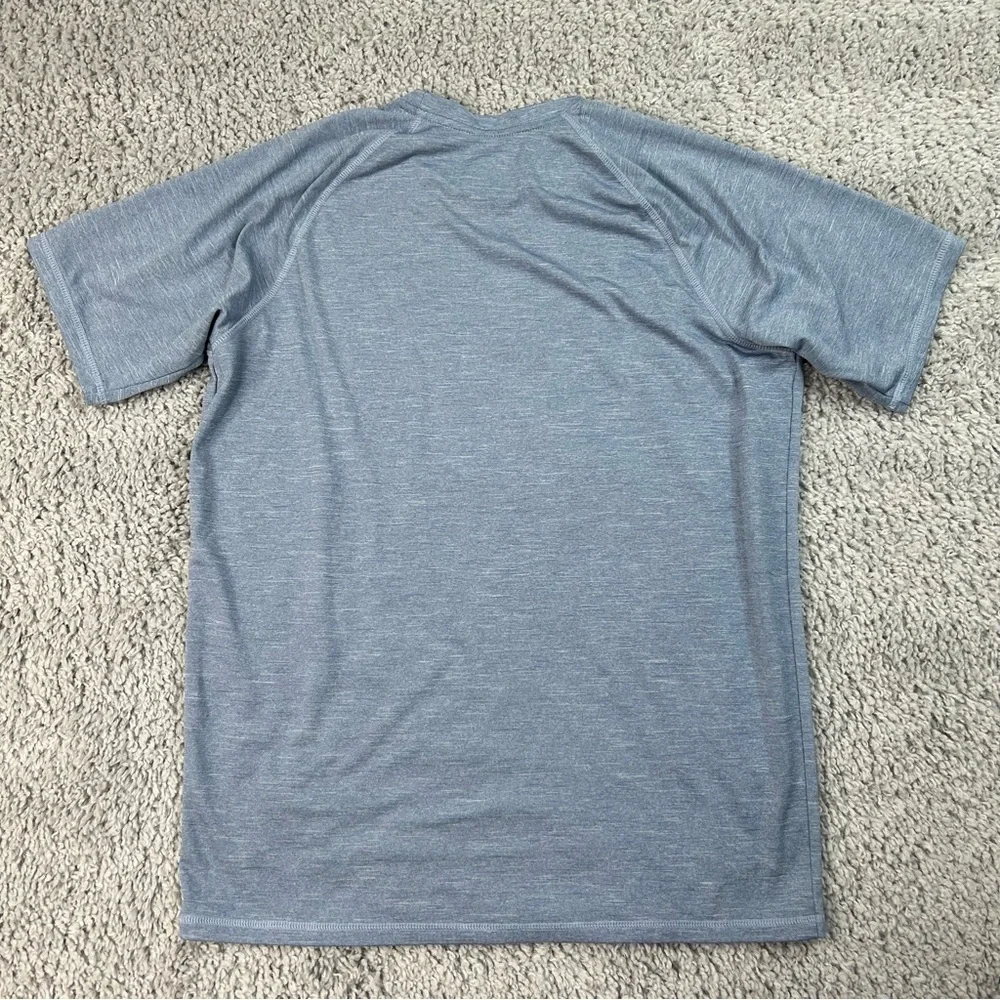Nike Shirt Mens Medium Swim Crewneck Tee Drifit Active Outdoors Gym Fitness